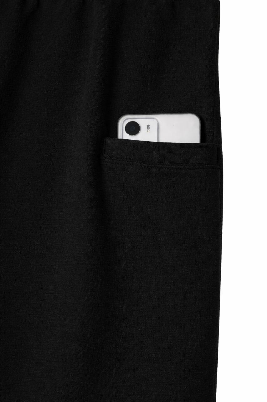 Plain Sweatpants with back pocket